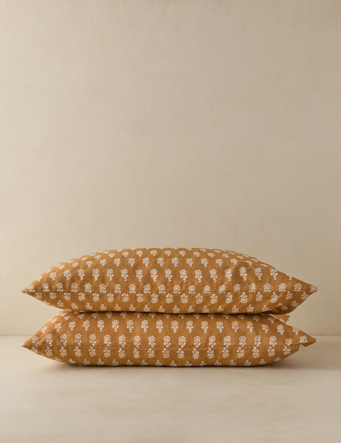 #color::marigold #size::standard #size::king #size::euro