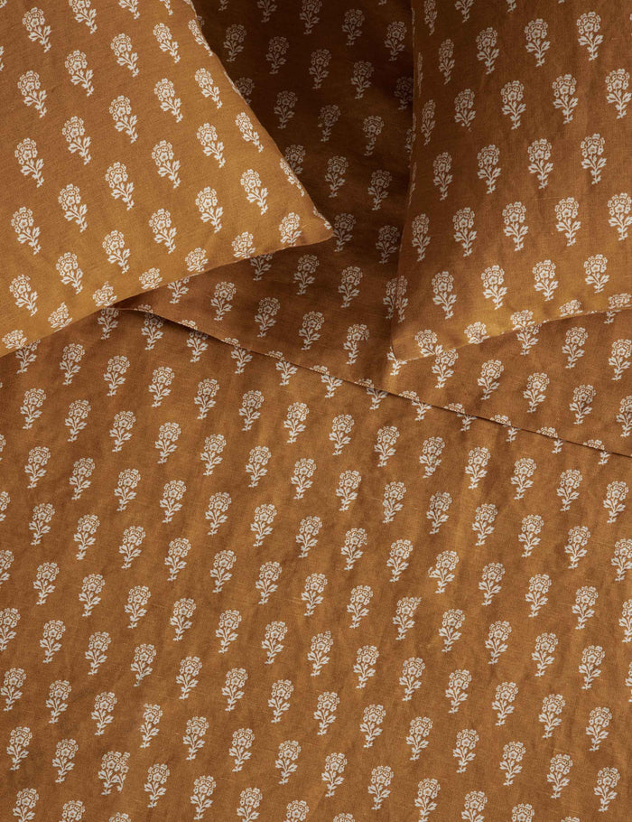 #color::marigold #size::standard #size::king #size::euro