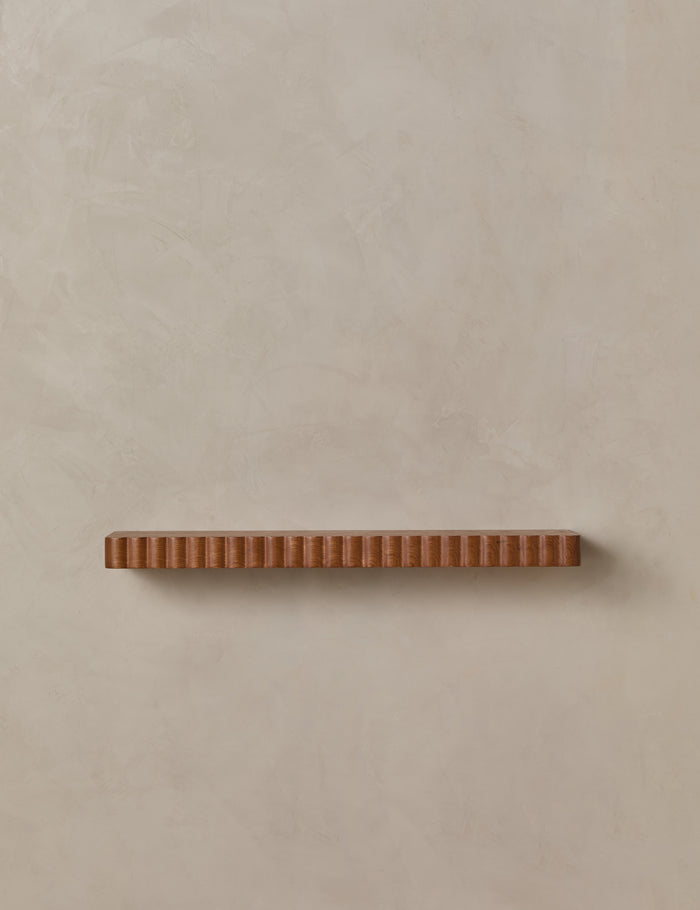 #color::oak #size::small