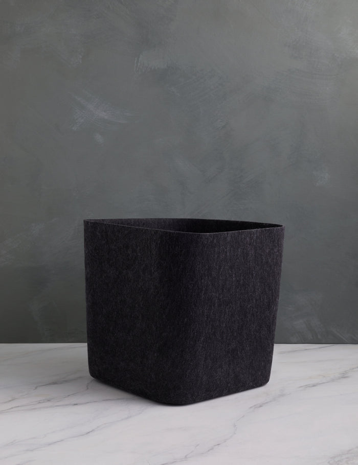 #color::carbon
