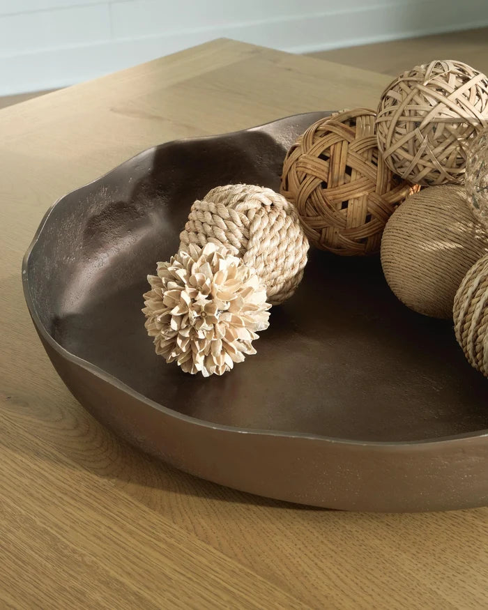 Wallmen Tray